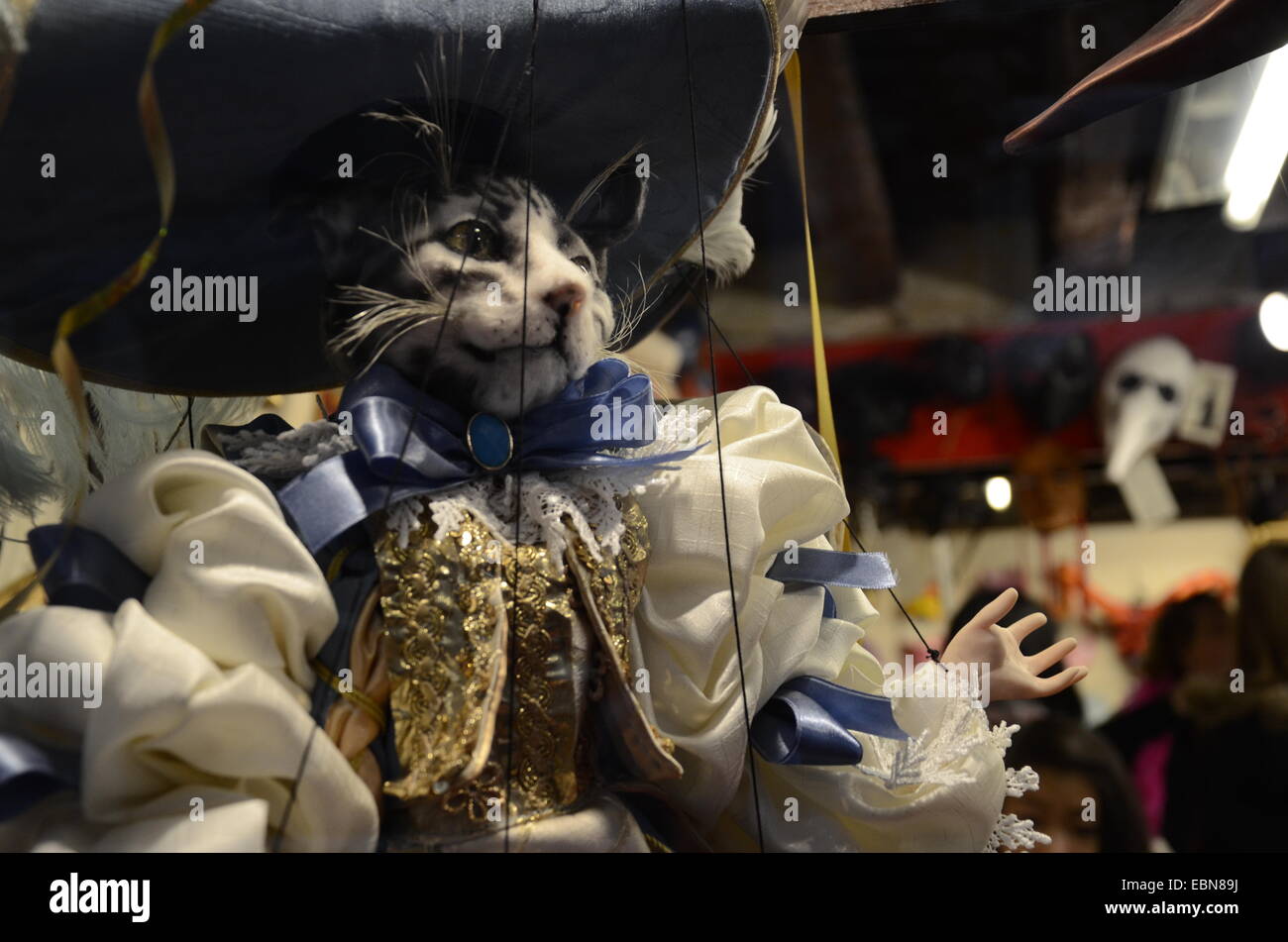 Cat figure/puppet in costume Venice Carnival Stock Photo Alamy