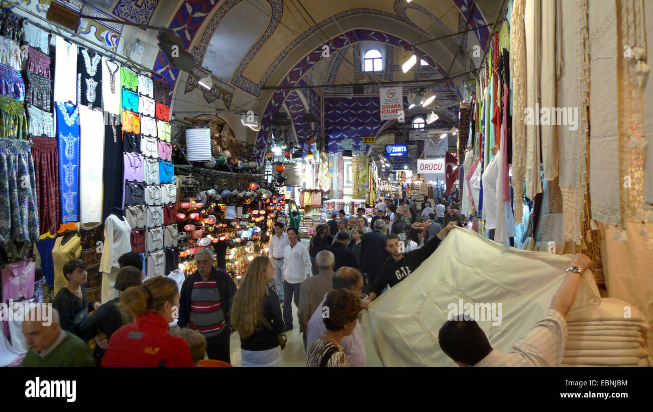Clothing market istanbul turkey hires stock photography and images Alamy