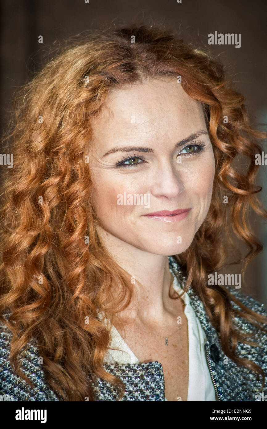 Anna louise plowman hi-res stock photography and images - Alamy