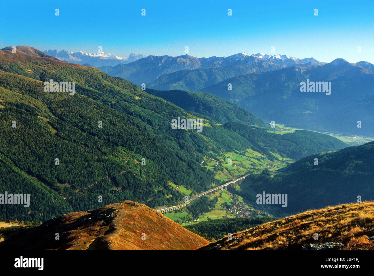 view to A 13 Brenner Autobahn in the Alps, Dolomites in background, Italy, South Tyrol, Stubaier Alpen, Sterzing Stock Photo