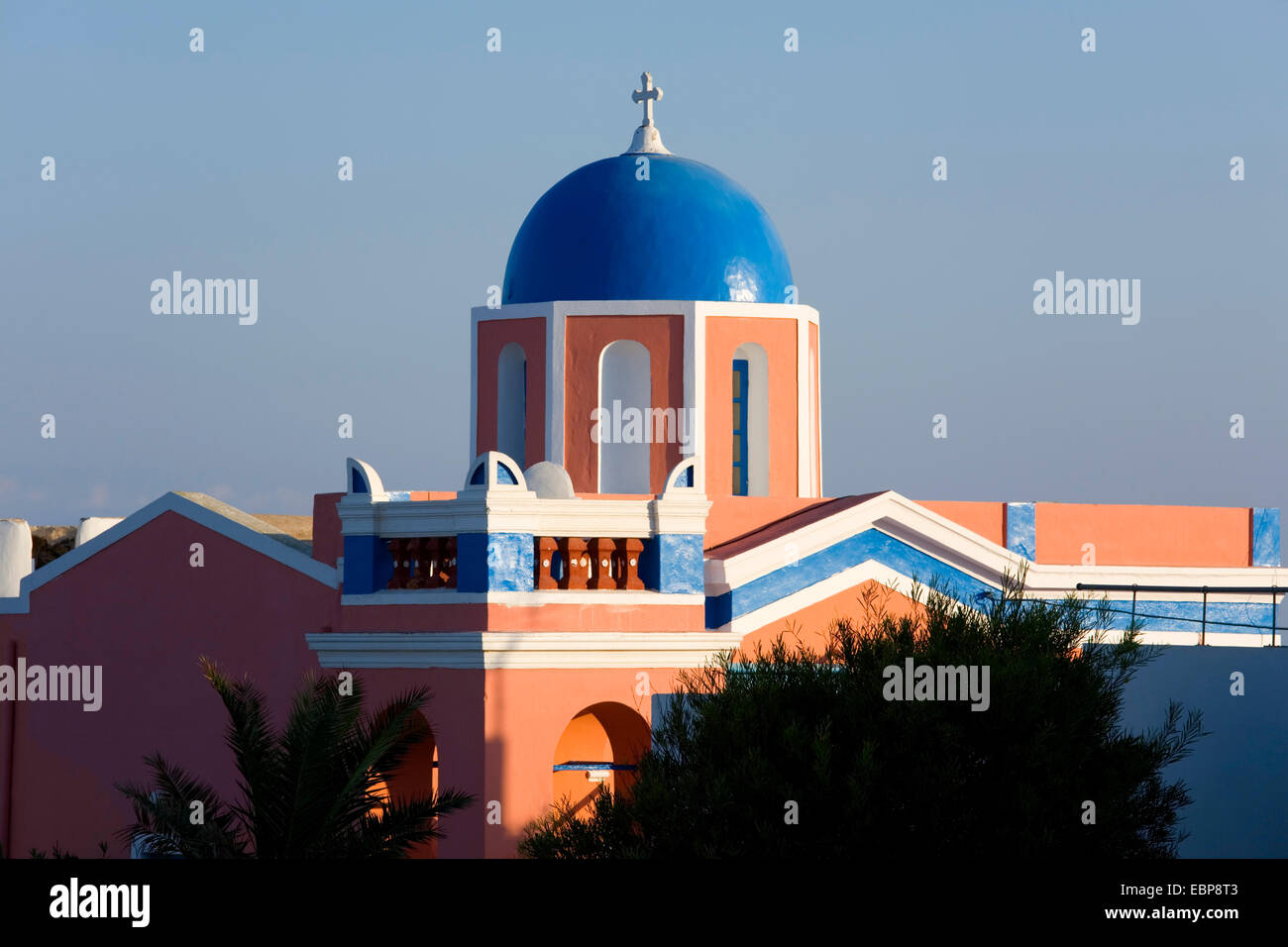Ia, Santorini, South Aegean, Greece. Colourful blue-domed church. Stock Photo