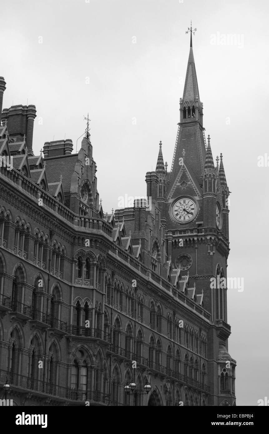 Front facade of Saint Pancras Station in London, England Stock Photo