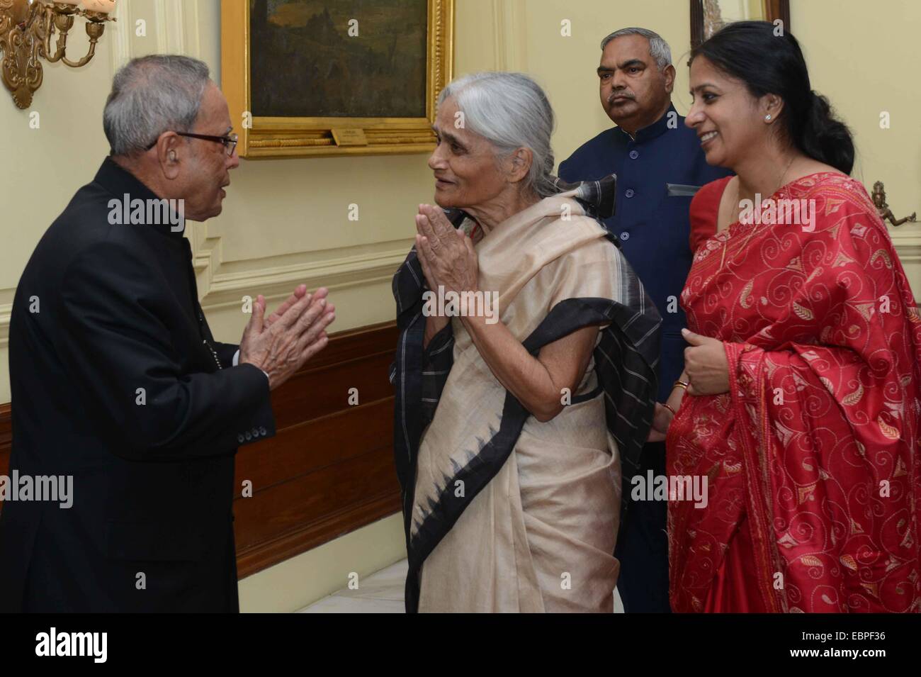 The President of India, Shri Pranab Mukherjee, during the hand-over ceremonry for the first copy of the Coffee Table Book, 'Remembering Baba – Dr. Rajendra Prasad' at Rashtrapati Bhavan. © Bhaskar Mallick/Pacific Press/Alamy Live News Stock Photo