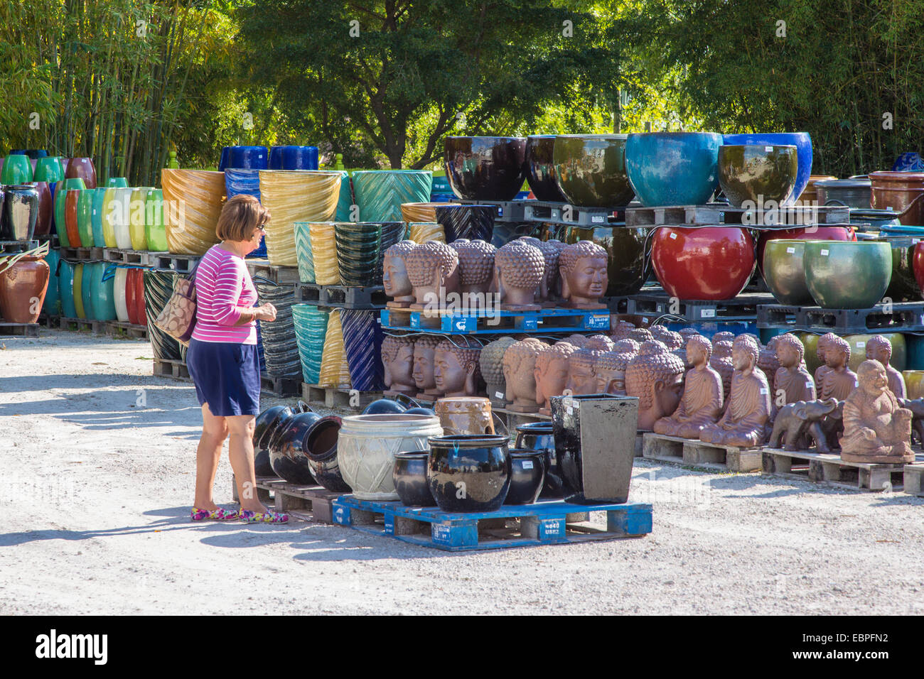 Pots and pottery at Pottery Express on the Gulf Coast in Punta Gorda