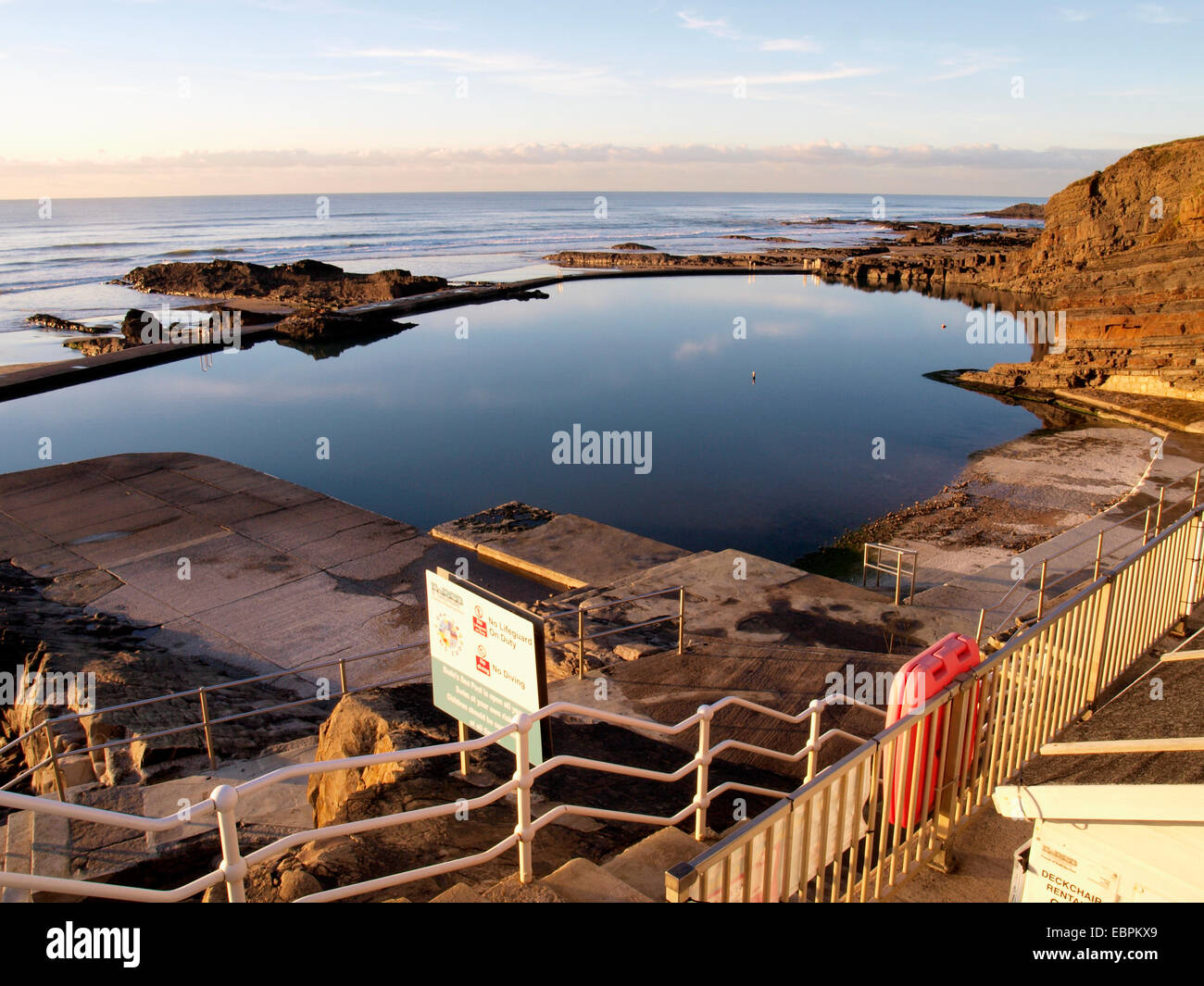 Bude sea pool hi-res stock photography and images - Alamy