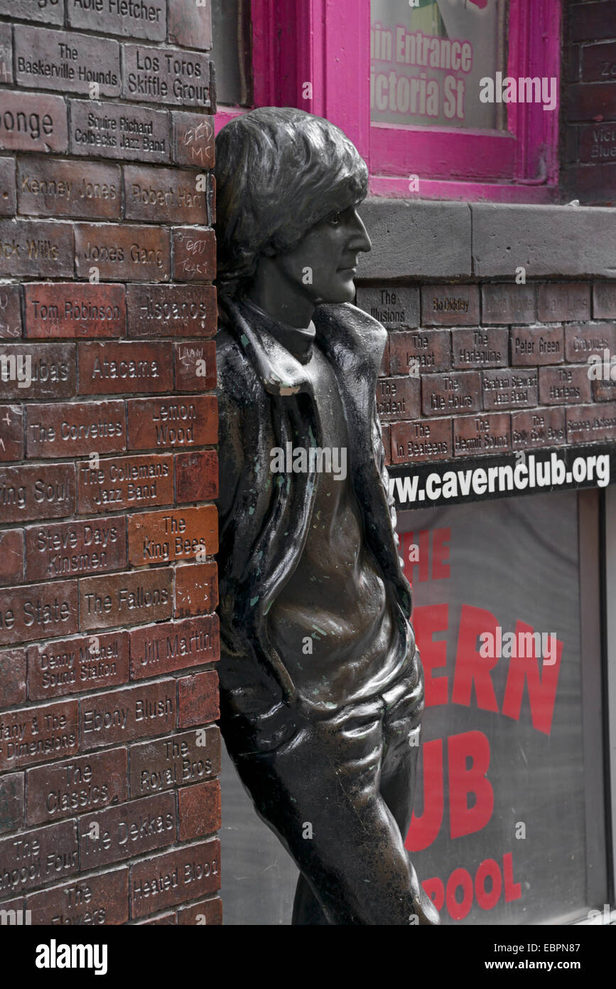 Statue of John Lennon, Mathew Street, Liverpool, Merseyside, England