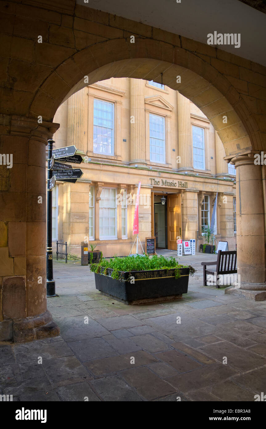 Shrewsbury Museum and Art Gallery seen through an arch of the Town Hall, Shrewsbury, Shropshire, England, UK Stock Photo