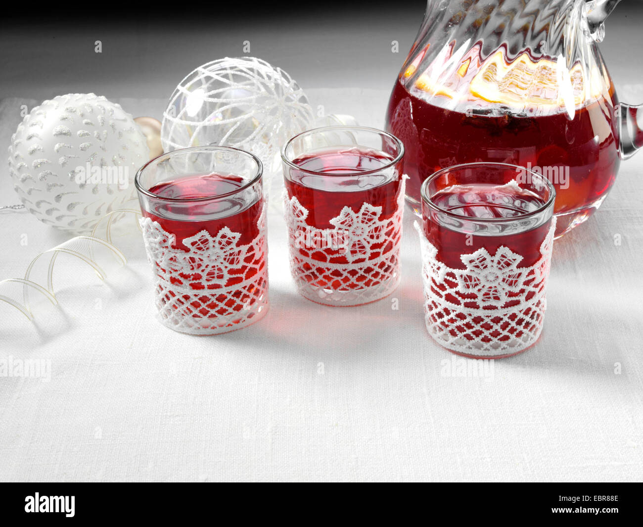 Cardamom mulled wine Stock Photo Alamy