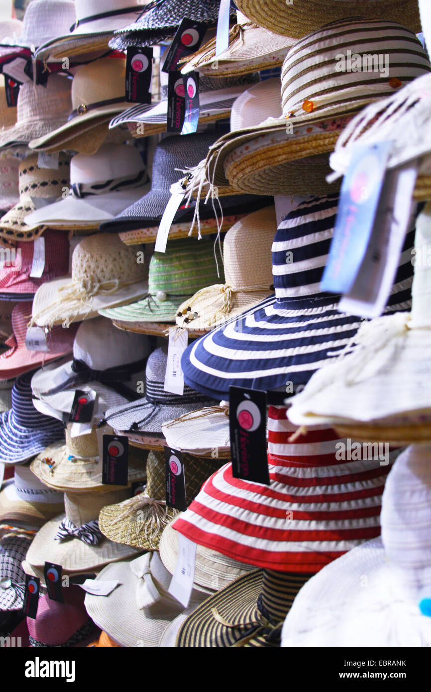 Womens sun hats hi-res stock photography and images - Alamy