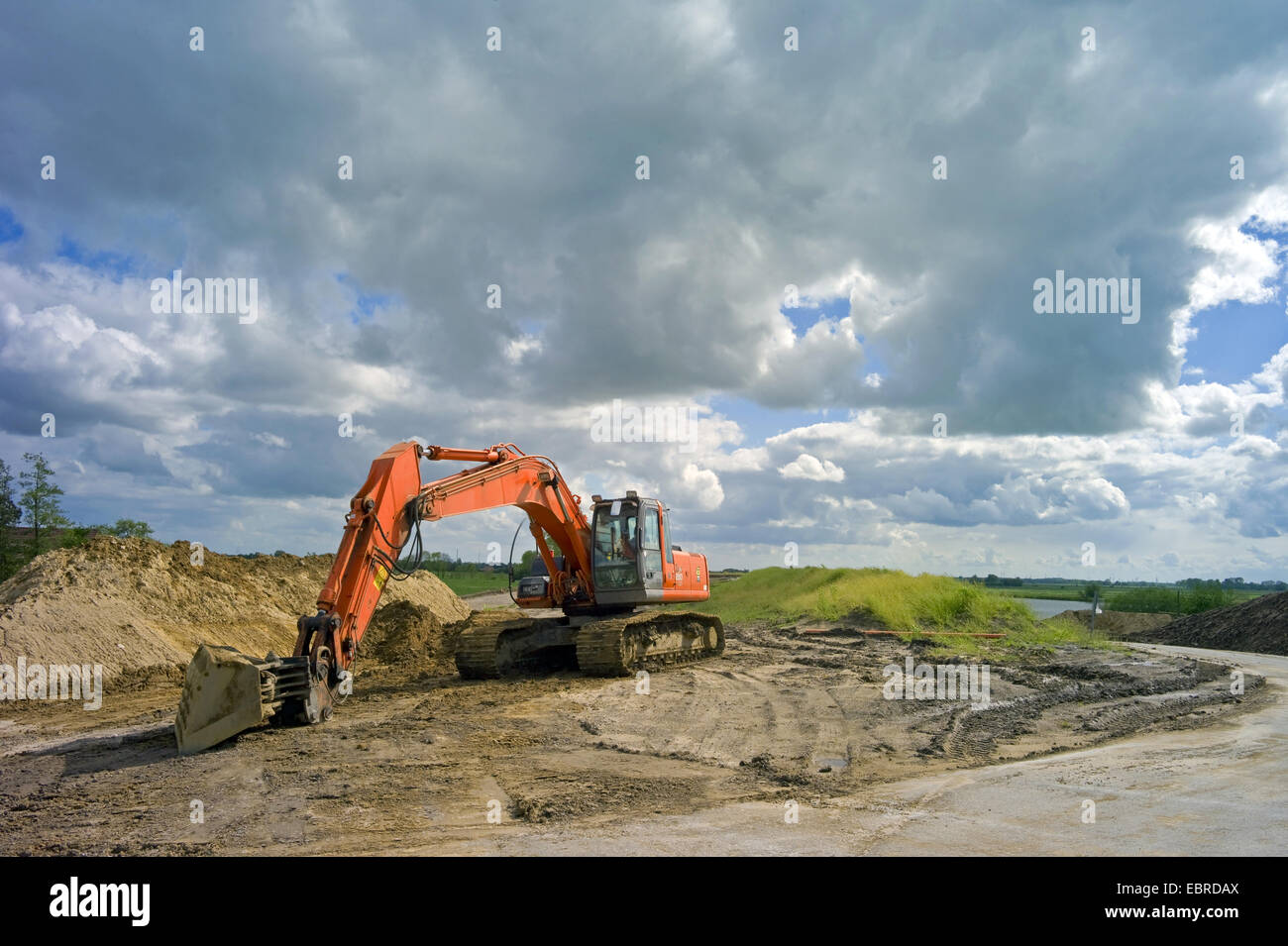 raising the dikes, Germany, Lower Saxony, Osterholz, Aschwarden Stock Photo