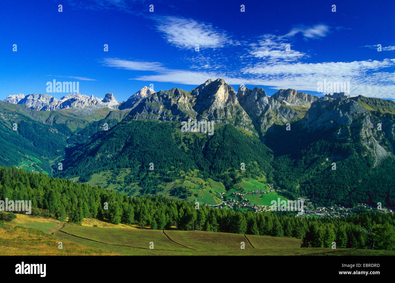 view over Selva di Cadore and Santa Fosca onto pass Giau (left) and the mountains around, Italy, South Tyrol, Dolomites Stock Photo