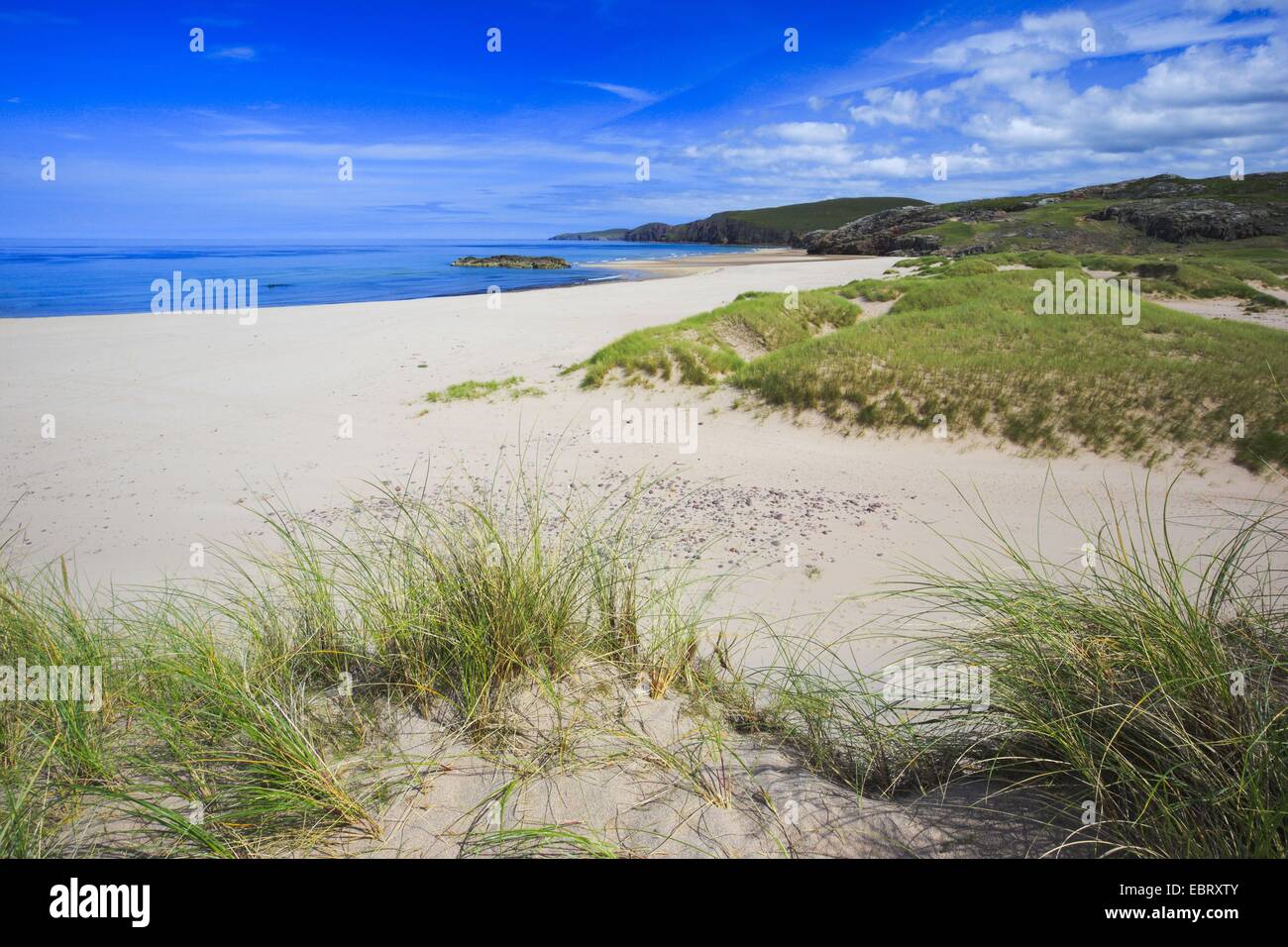 sandy beach of the Sandwood Bay at the nothern coast of Scotland, United Kingdom, Scotland, Sutherland Stock Photo