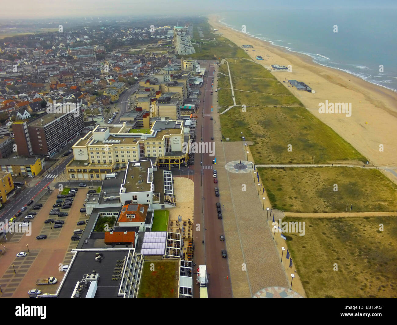 aerial view to coastal resort, grass-grown dunes and sandy beach, Netherlands, Noordwijk aan Zee Stock Photo