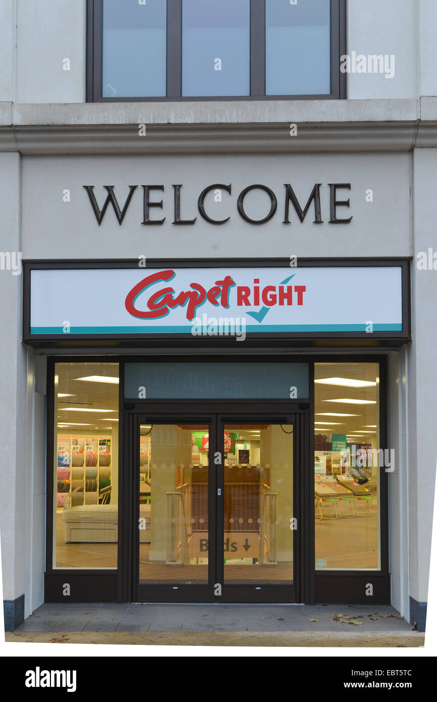 Tottenham London UK. 4th December 2014. Carpetright is closing