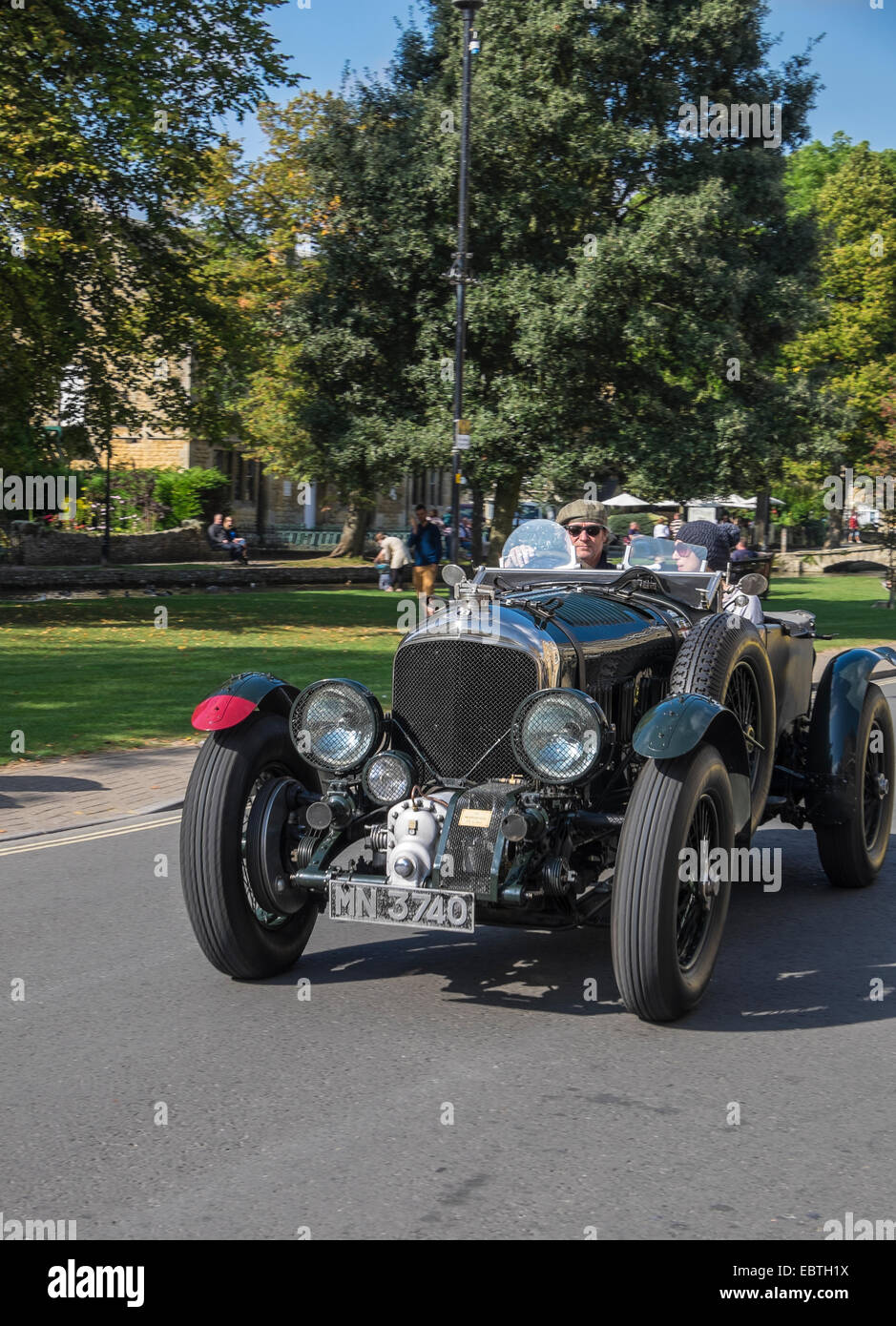 1931 Bentley 4½-Litre Supercharged Tourer in Bourton-on-the-Water Cotswold village Gloucestershire Stock Photo