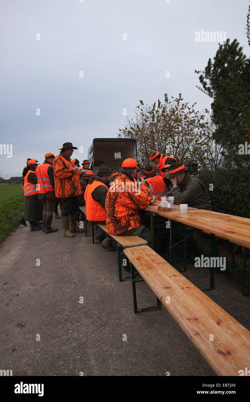 lunch during hunting, Germany Stock Photo Alamy