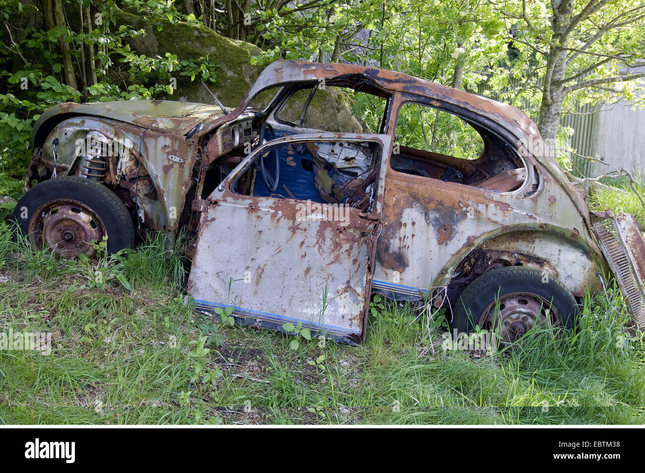Wrecked Automobiles High Resolution Stock Photography and Images - Alamy