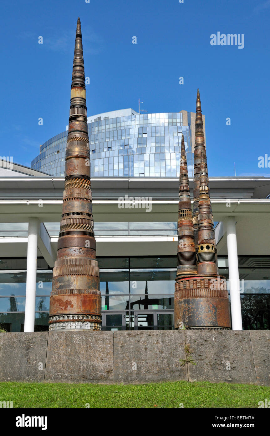 sculptures made from gear units in front of congress centre Hotel Maritim, Germany, Baden-Wuerttemberg, Ulm Stock Photo