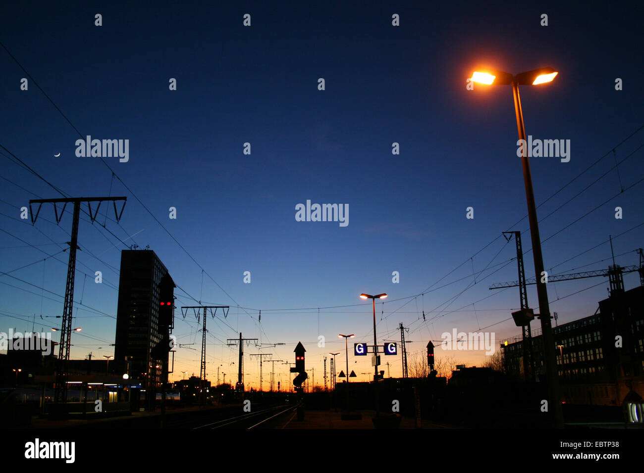 main station of Essen at sunset, Germany, North Rhine-Westphalia, Ruhr Area, Essen Stock Photo