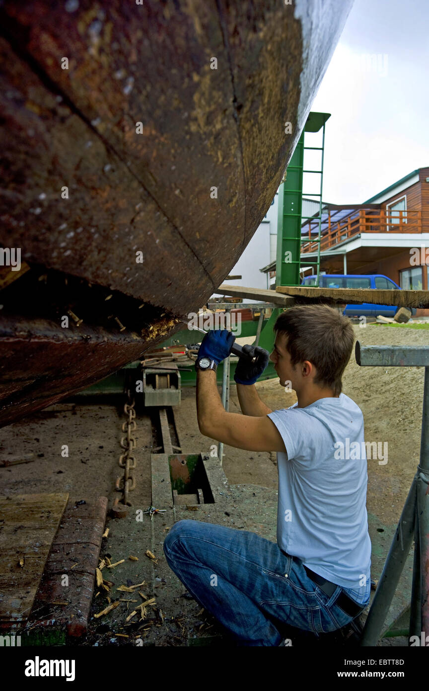trawler under repair in the Bueltjer wharf, Germany, Lower Saxony, Ditzum Stock Photo