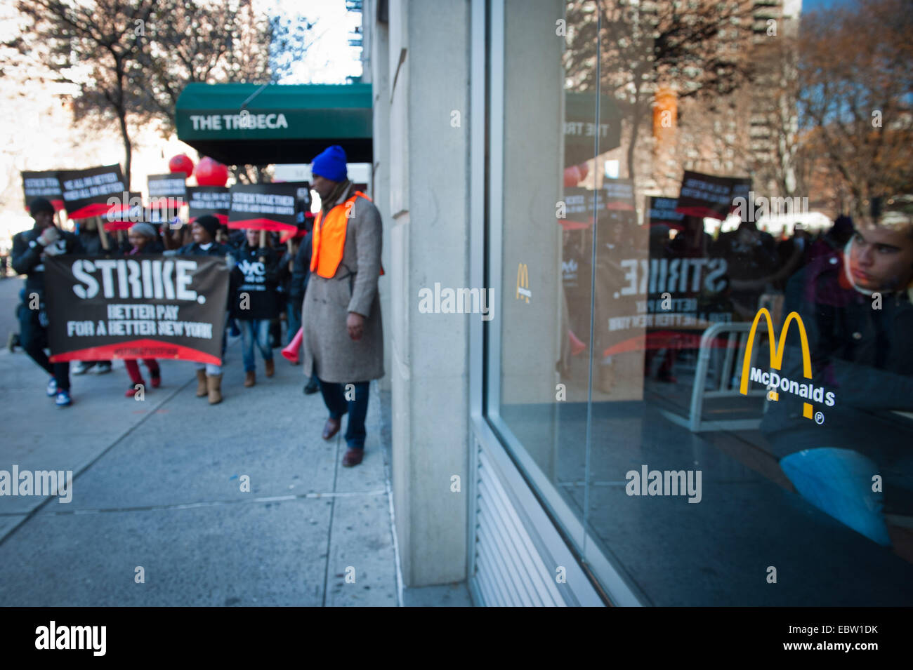 Manhattan New York Usa 4th Dec 2014 Activists March To The