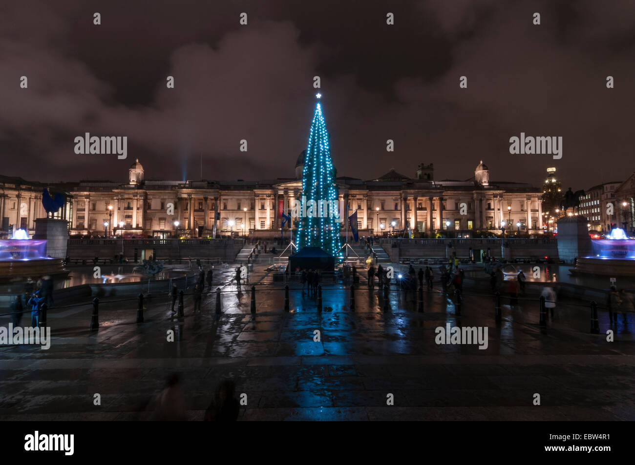 Lighting ceremony hires stock photography and images Alamy
