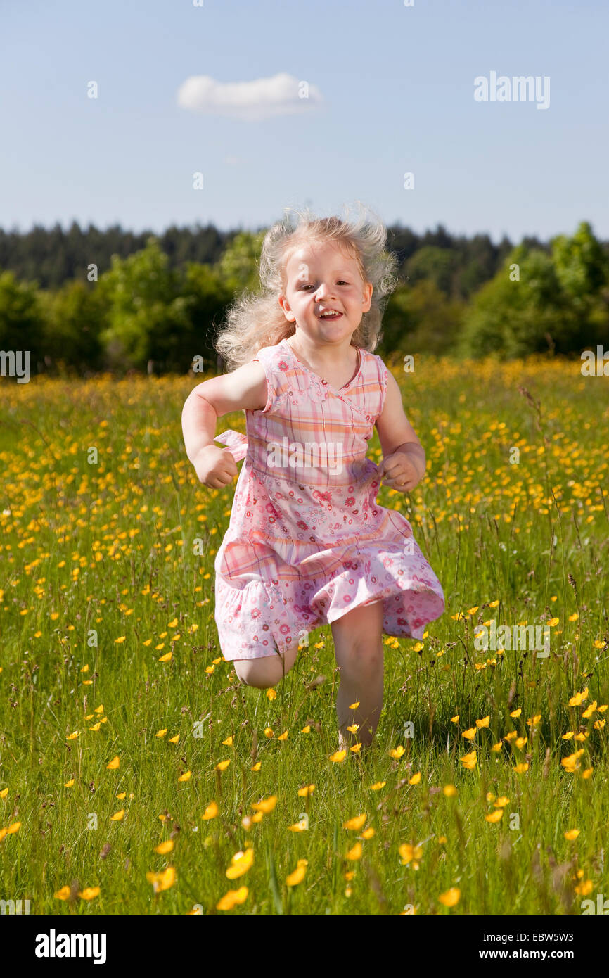 little girls running