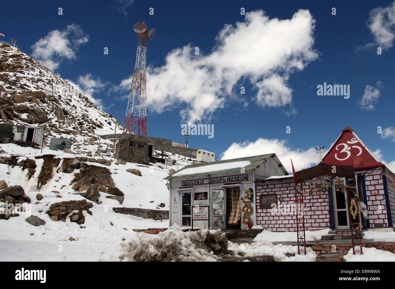 Souvenir Shop and Museum at Khardung La in Ladakh Stock Photo