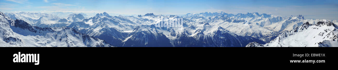 A panoramic view of the mountains from the Cime De Caron ski lift in Val Thorens, France, looking South Stock Photo