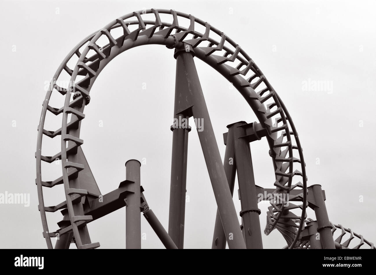 Rollercoaster Support Stock Photos & Rollercoaster Support Stock Images ...