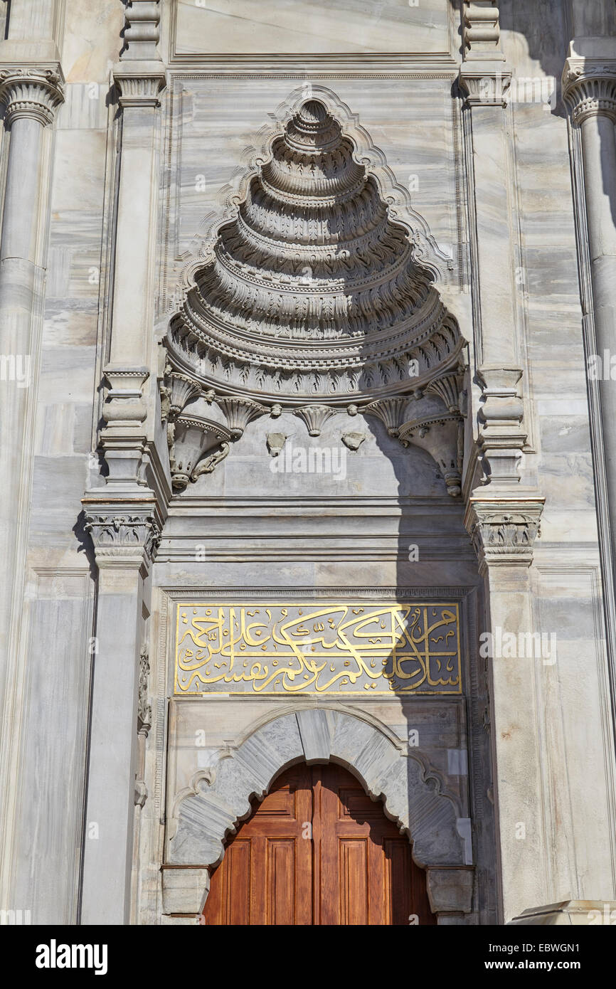 Nuruosmaniye Mosque decorated doorway located near the Grand Bazaar Stock Photo