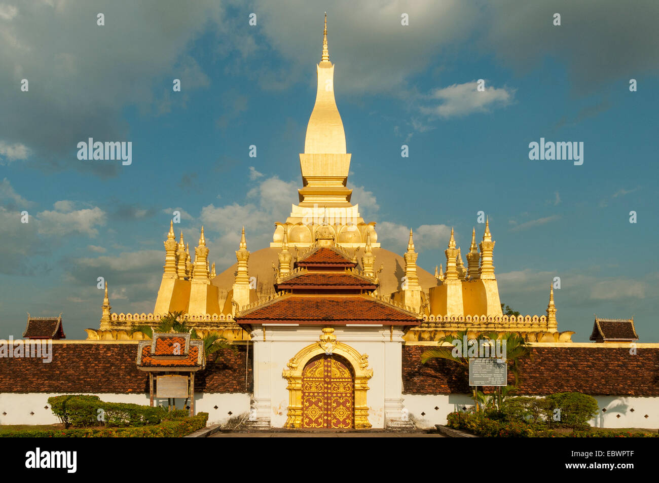 Pha That Luang Stupa, Vientiane, Laos Stock Photo