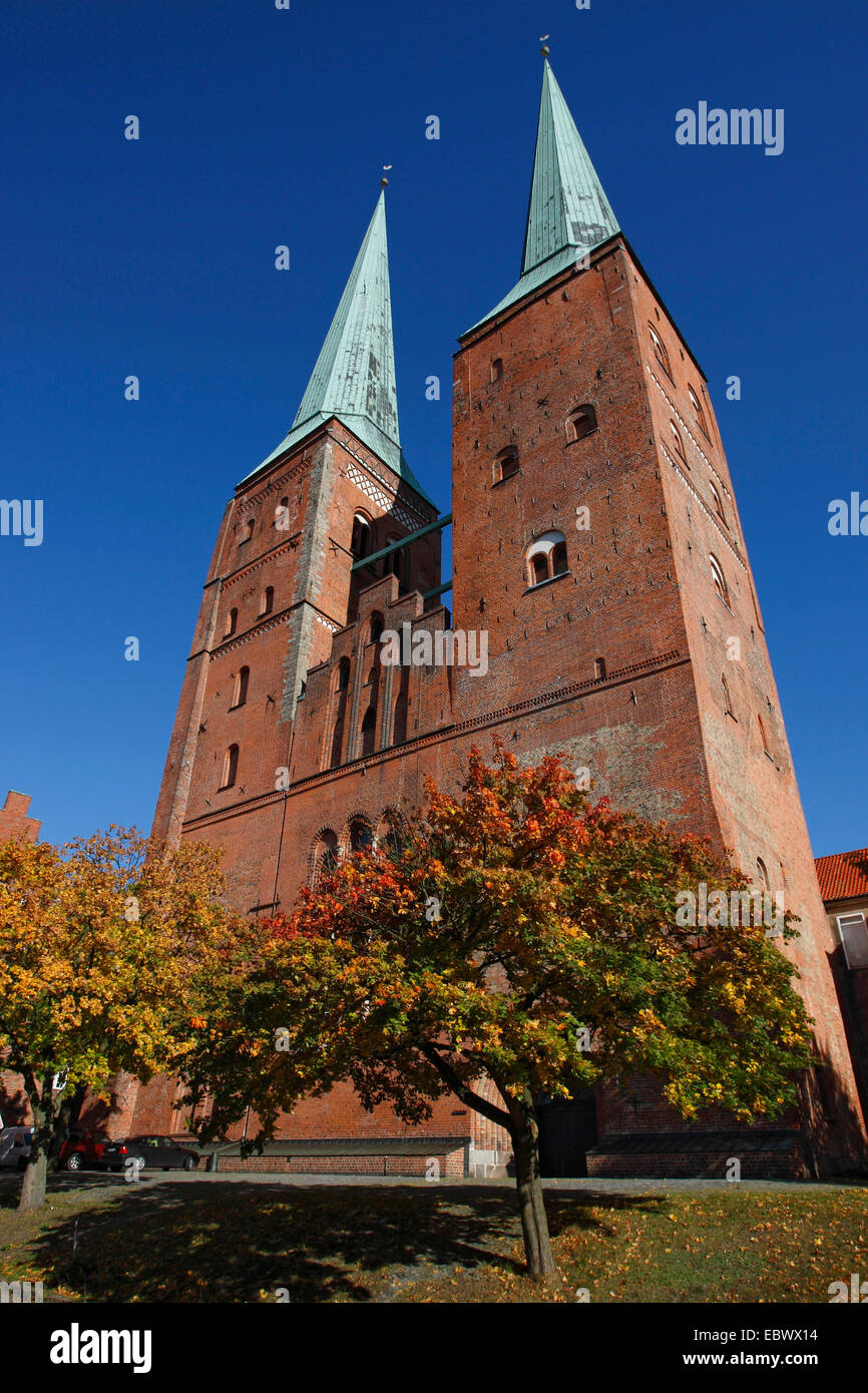 Cathedral Of Luebeck Stock Photos & Cathedral Of Luebeck Stock Images ...