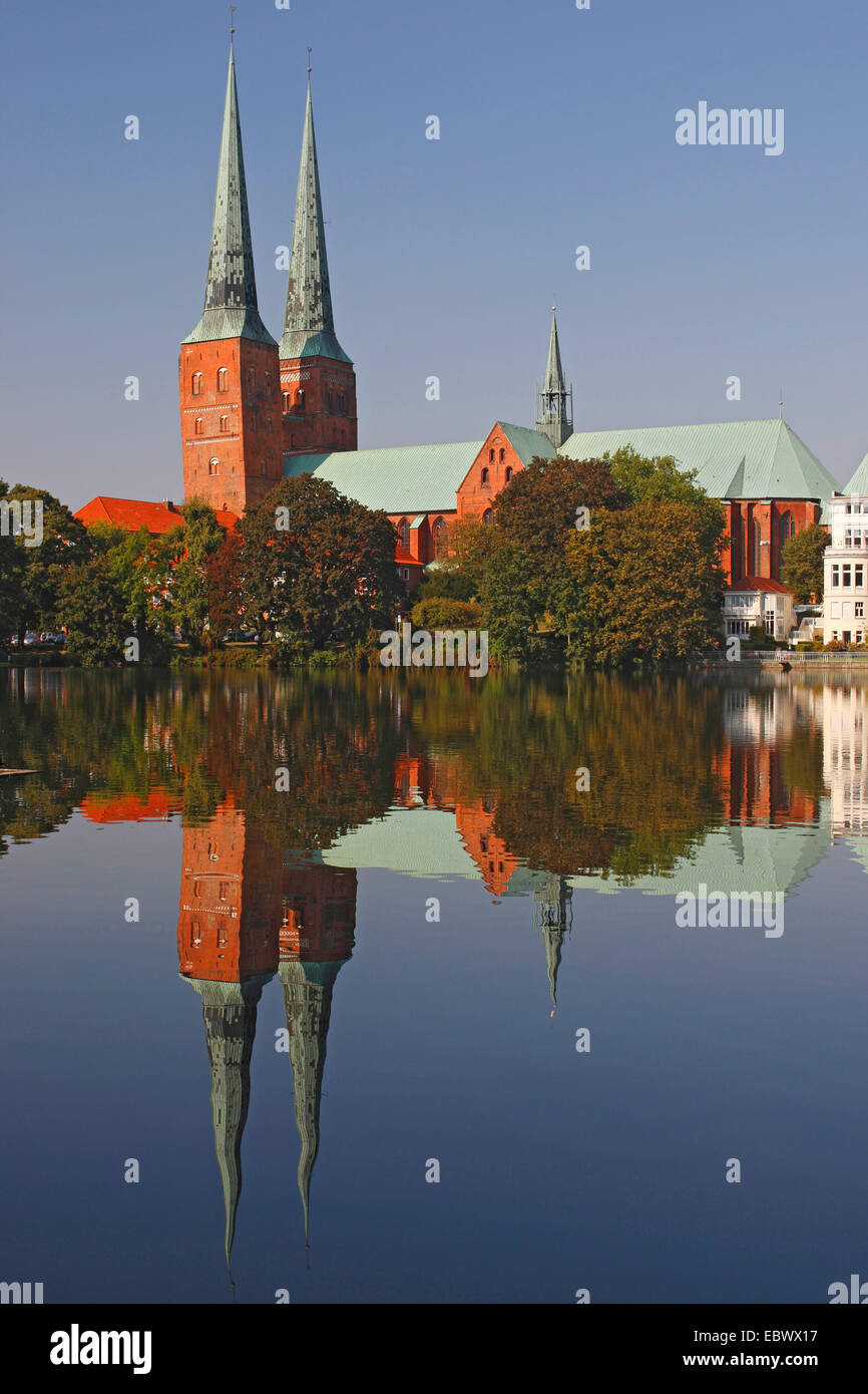 Luebeck cathedral hires stock photography and images Alamy