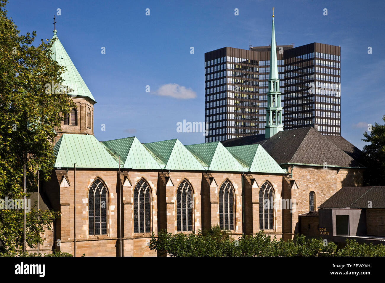 Essen cathedral with treasury in front of the modern town hall, Germany, North Rhine-Westphalia, Ruhr Area, Essen Stock Photo