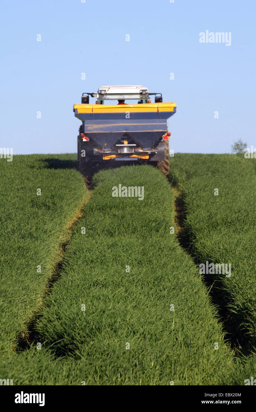 Conventional tillage hi res stock photography and images Alamy