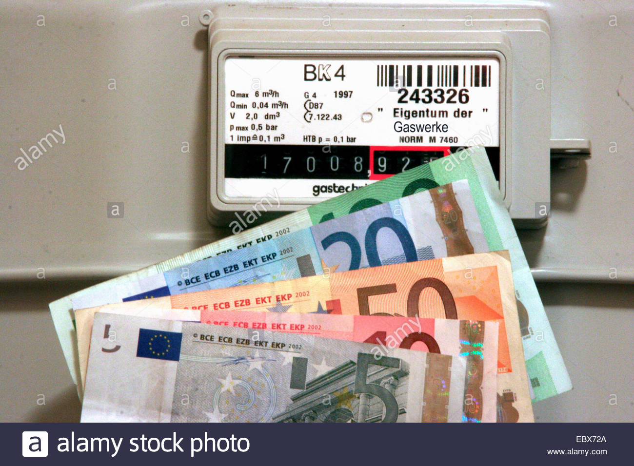 Gas Meter And Euro Bank Notes Stock Photo 76178994 Alamy