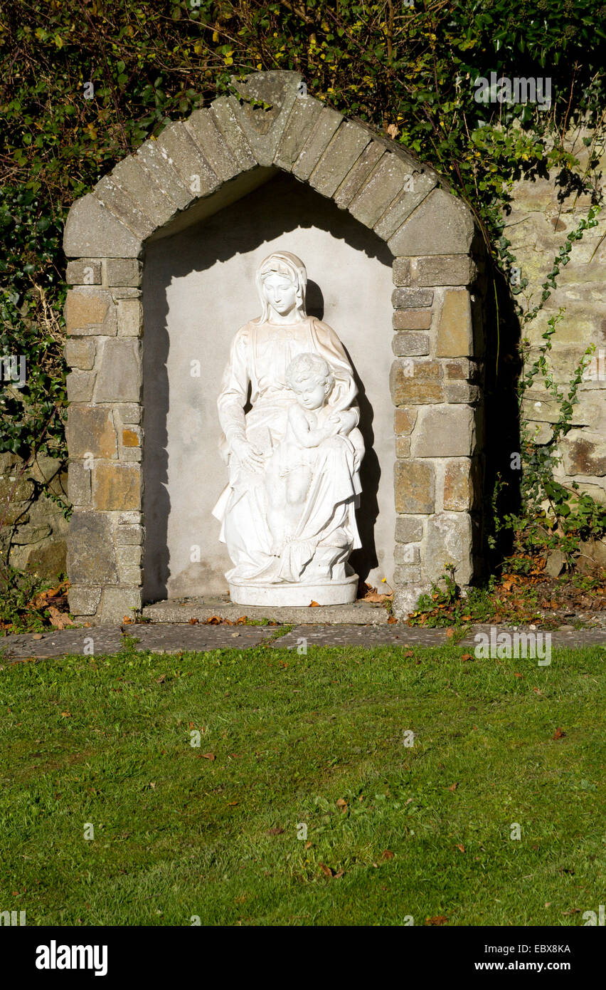 Madonna and Child, Margam Abbey Graveyard, Port Talbot, South Wales, UK. Stock Photo