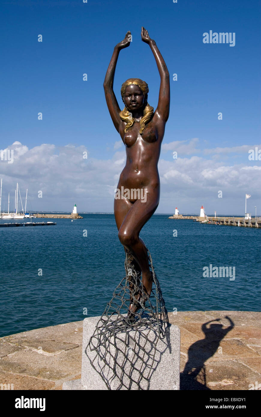 sculpture of a mermaid at the harbour of Port-Haliguen, France, Brittany, Port-Haliguen Stock Photo