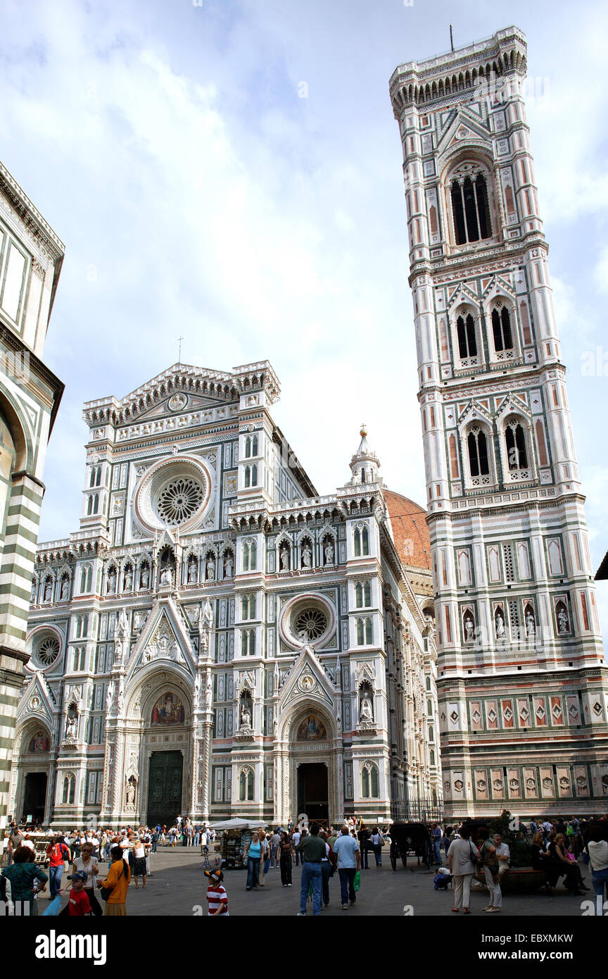 Market in florence italy hi-res stock photography and images - Alamy
