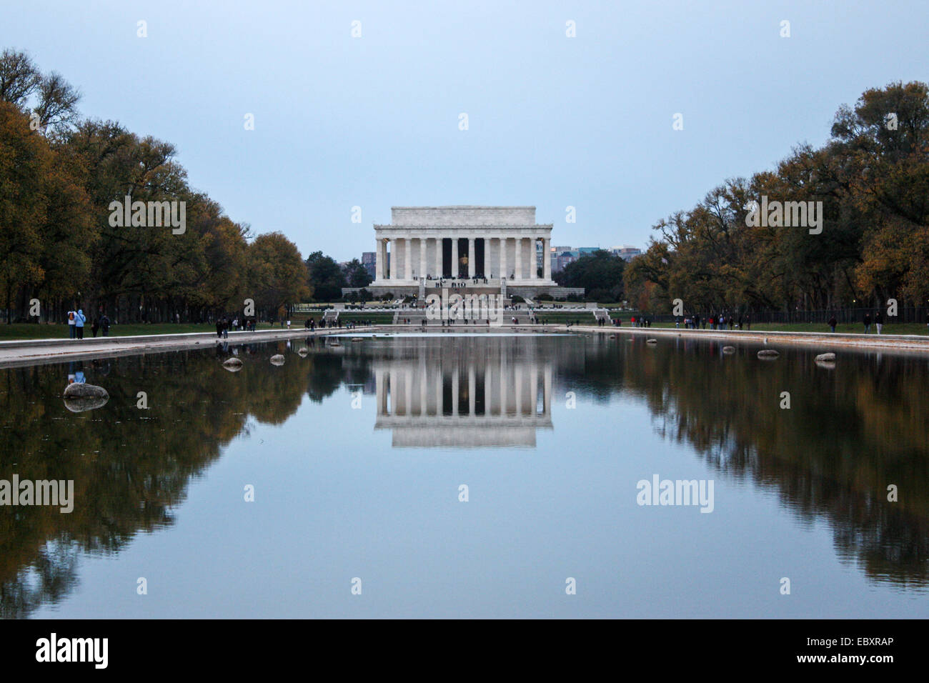 USA: Reflecting Pool and Lincoln Memorial in Washington, DC. Photo from 24. November 2010. Stock Photo