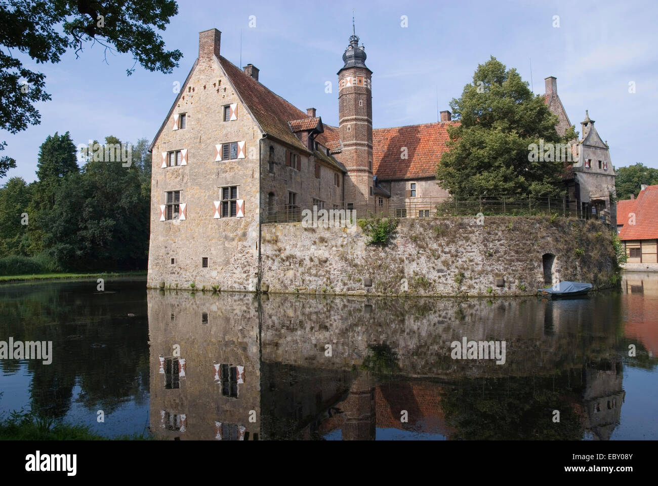 Vischring castle, Germany, North Rhine-Westphalia, Muensterland, Luedinghausen Stock Photo