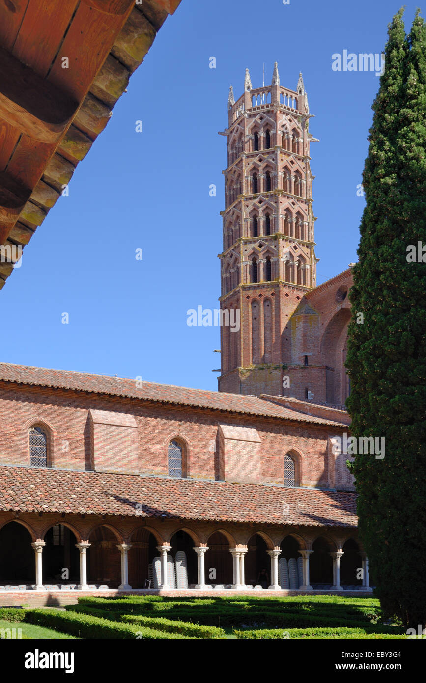 Cloister church jacobins toulouse france hi-res stock photography and ...