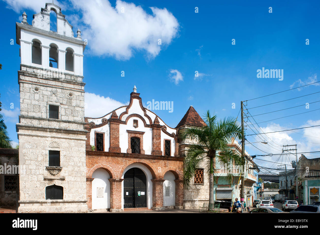 Dominikanische Republik, Santo Domingo, Iglesia de Santa Barbara im