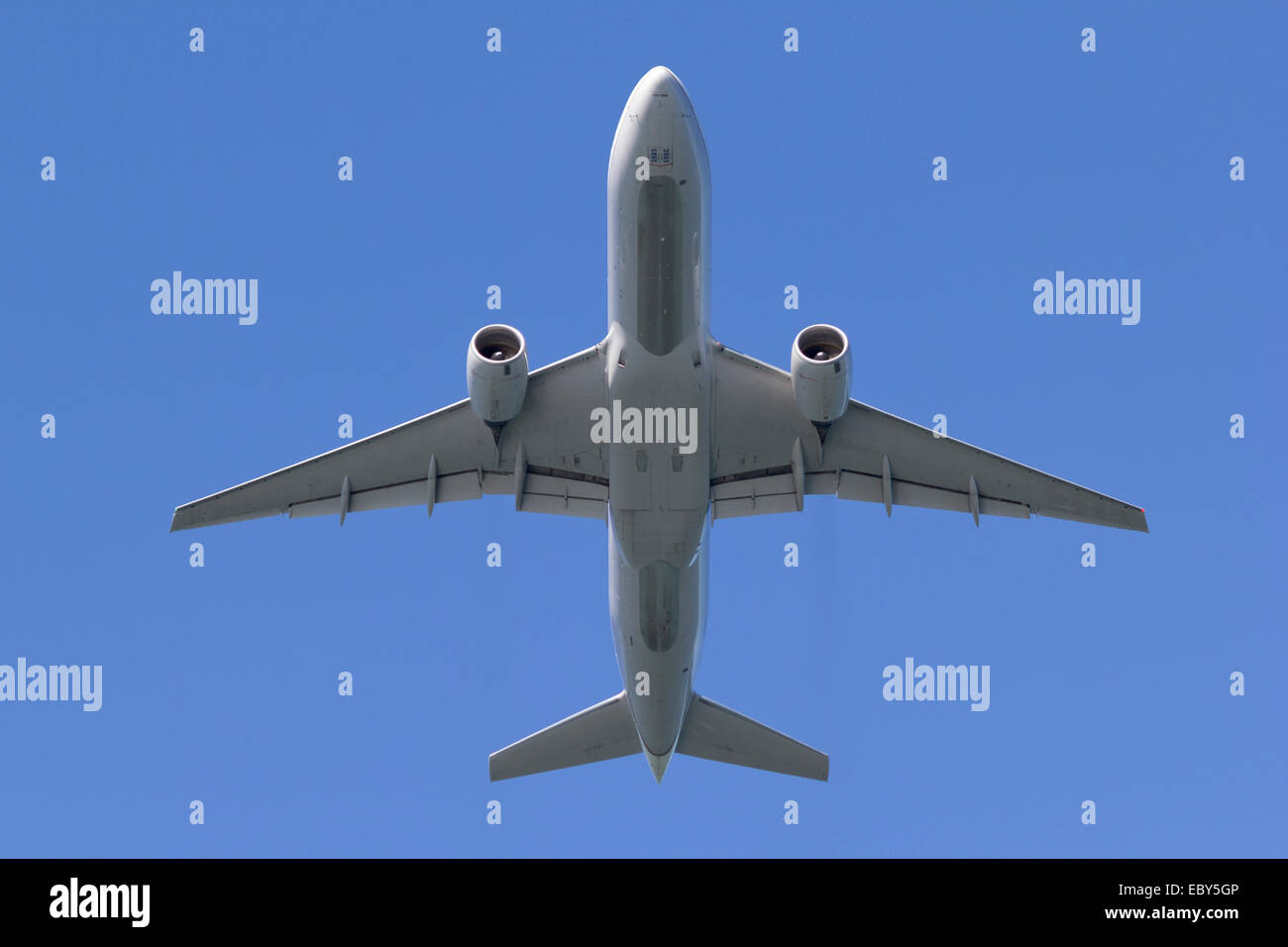 航空機・ヘリコプター Boeing 777-200 United Airlines 1/200 Boeing 777-200 United Airlines | Modelsnavigator.com