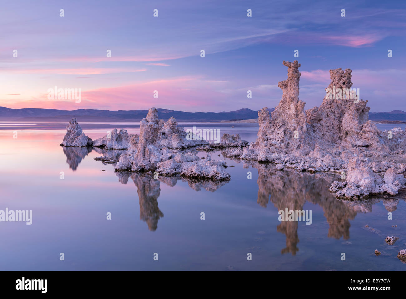 Salt pillar formations at sunset, South Tufa, Mono Lake, California, USA. Stock Photo