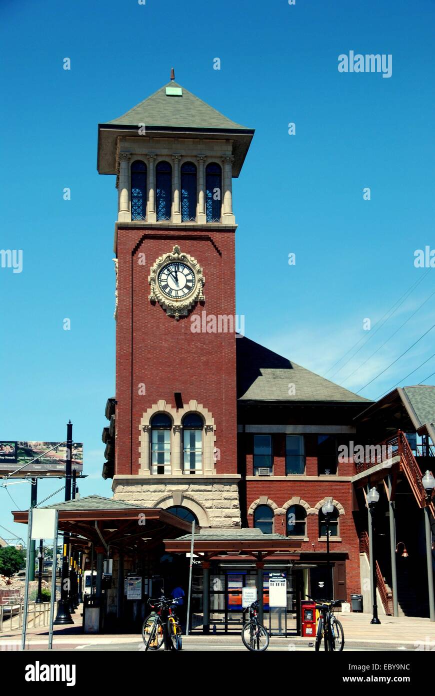 NEWARK, NEW JERSEY:  The landmarked clock tower at the NJ Transit Broad Street Railway Station Stock Photo