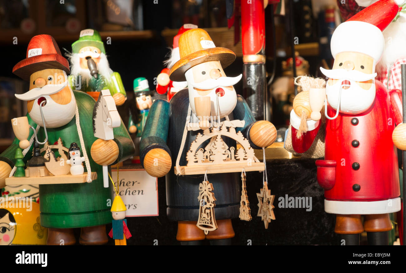 traditional german christmas market in birmingham stock image - Traditional German Christmas Decorations traditional german christmas market in birmingham stock image - Traditional German Christmas Decorations