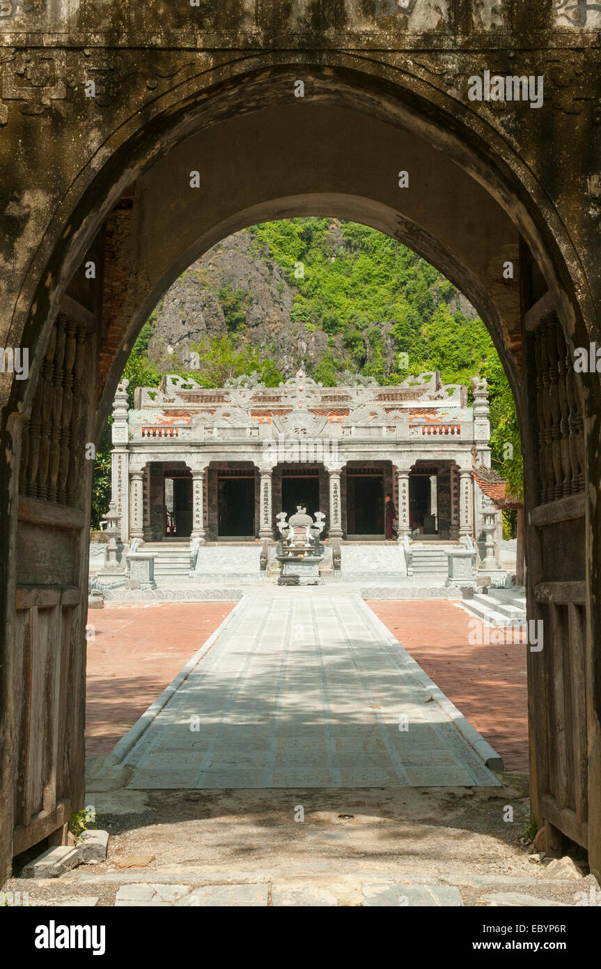 Thai Vi Temple near Tam Coc, Vietnam Stock Photo