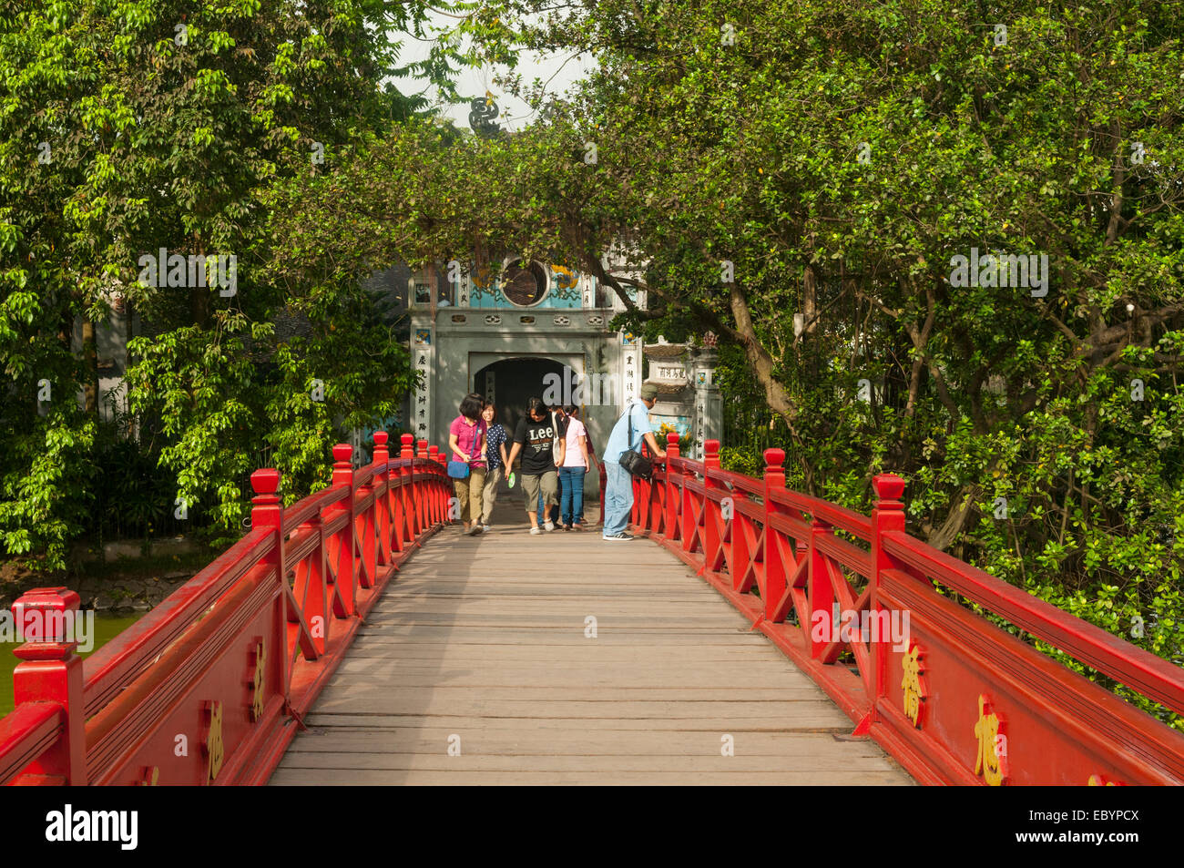 Bridge to Ngoc Son Temple, Hanoi, Vietnam Stock Photo